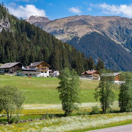 Gasthof Rabenstein Sarntal Exterior foto